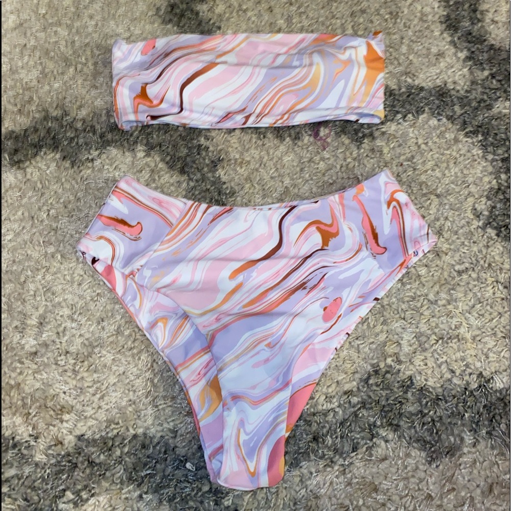 abstract fluid pattern bandeau bikini swimsuit